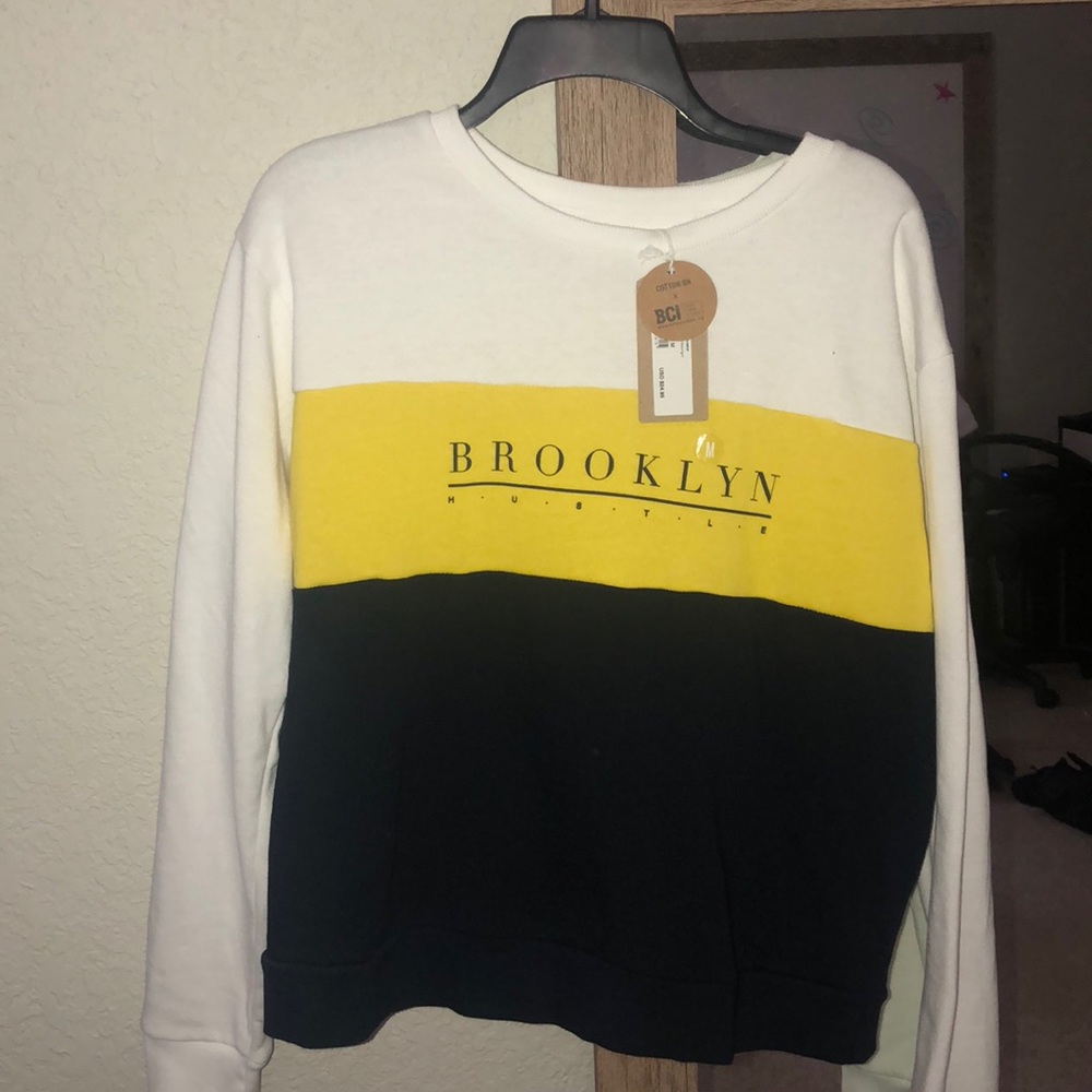 BROOKLYN crewneck
